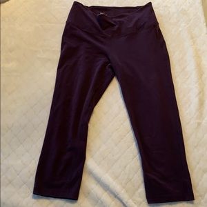 Nike Dri-Fit Cropped Leggings